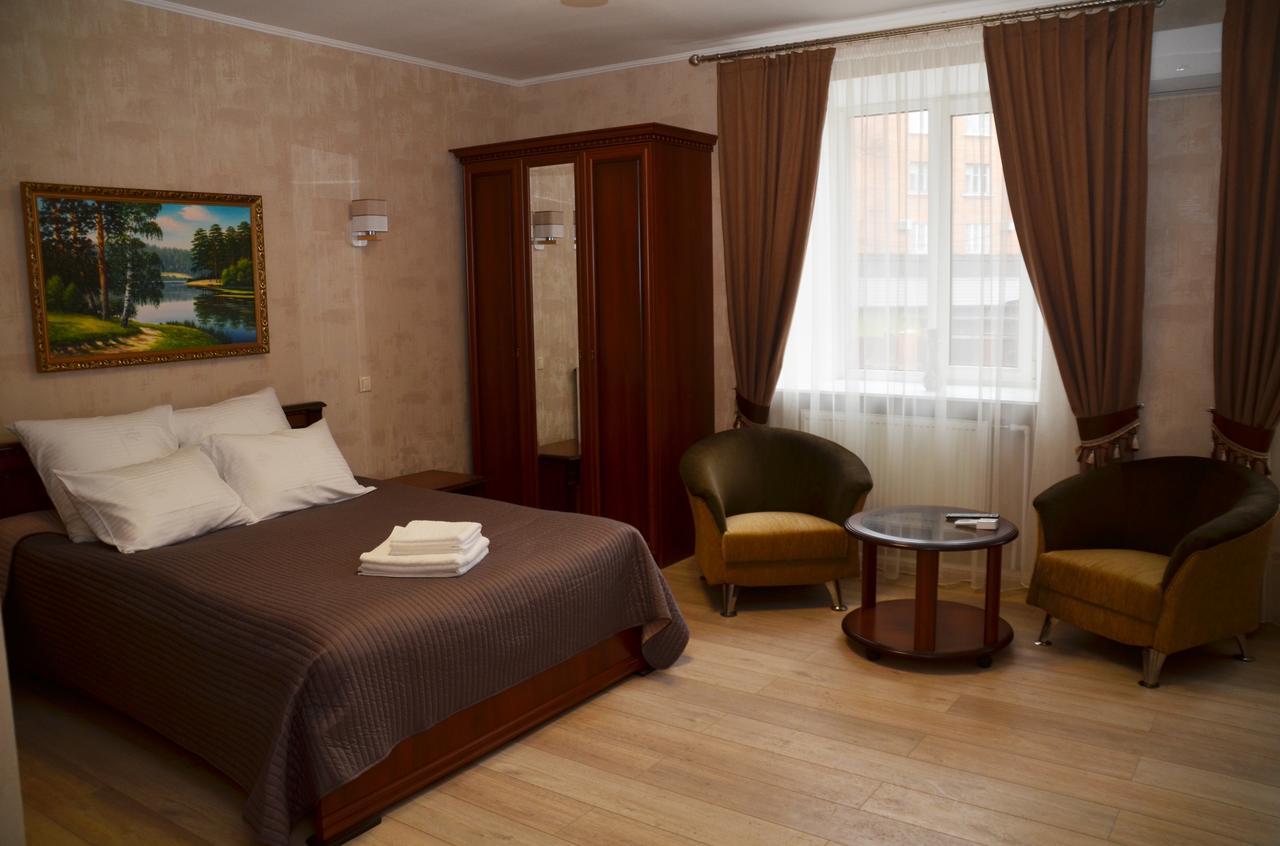 Centralnyi Hotel 폴타바 외부 사진