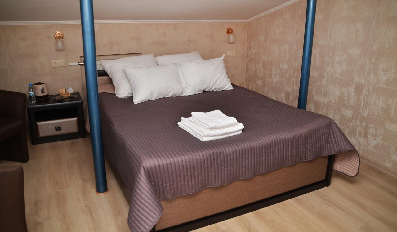 Centralnyi Hotel 폴타바 외부 사진