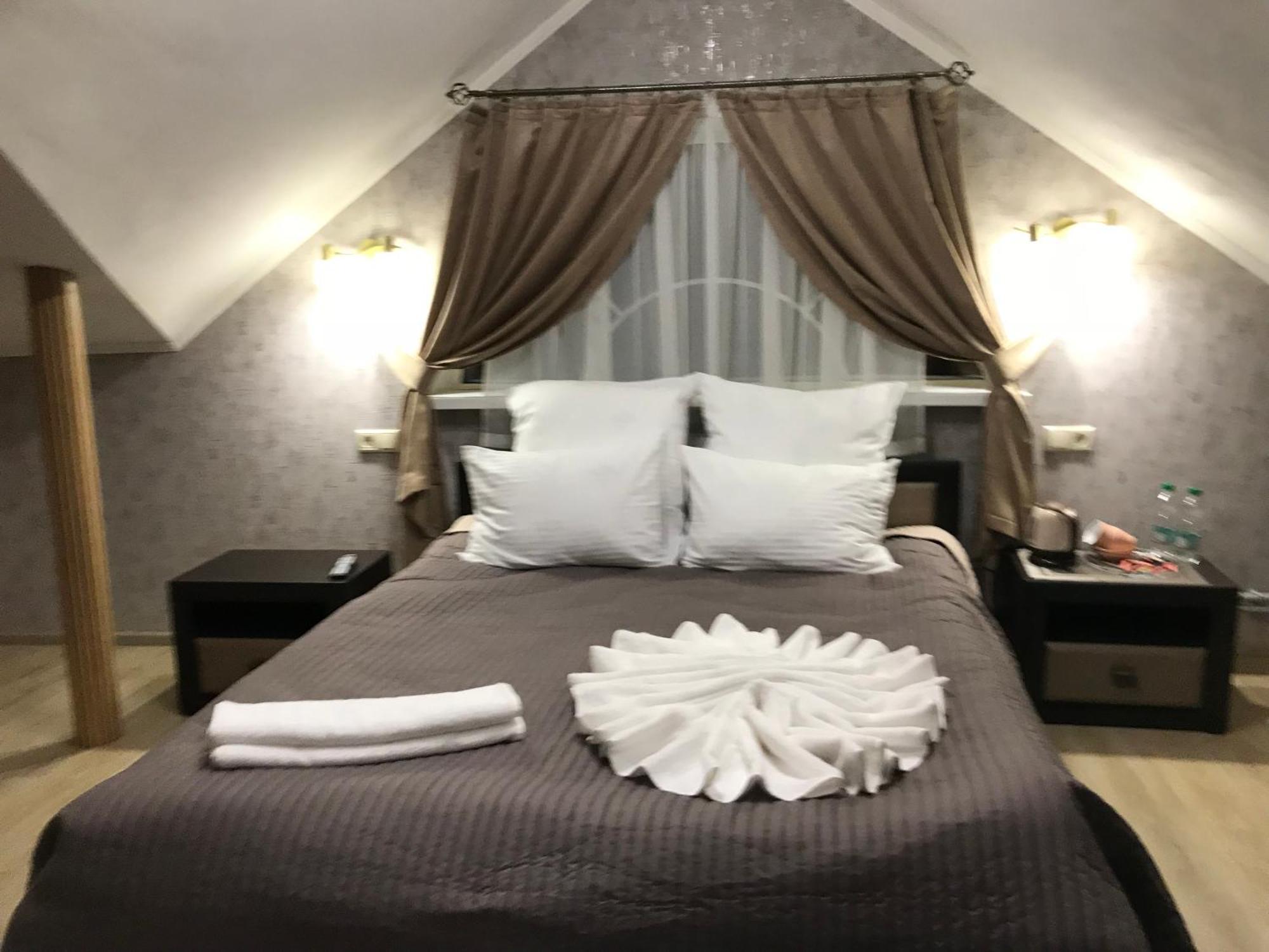 Centralnyi Hotel 폴타바 외부 사진