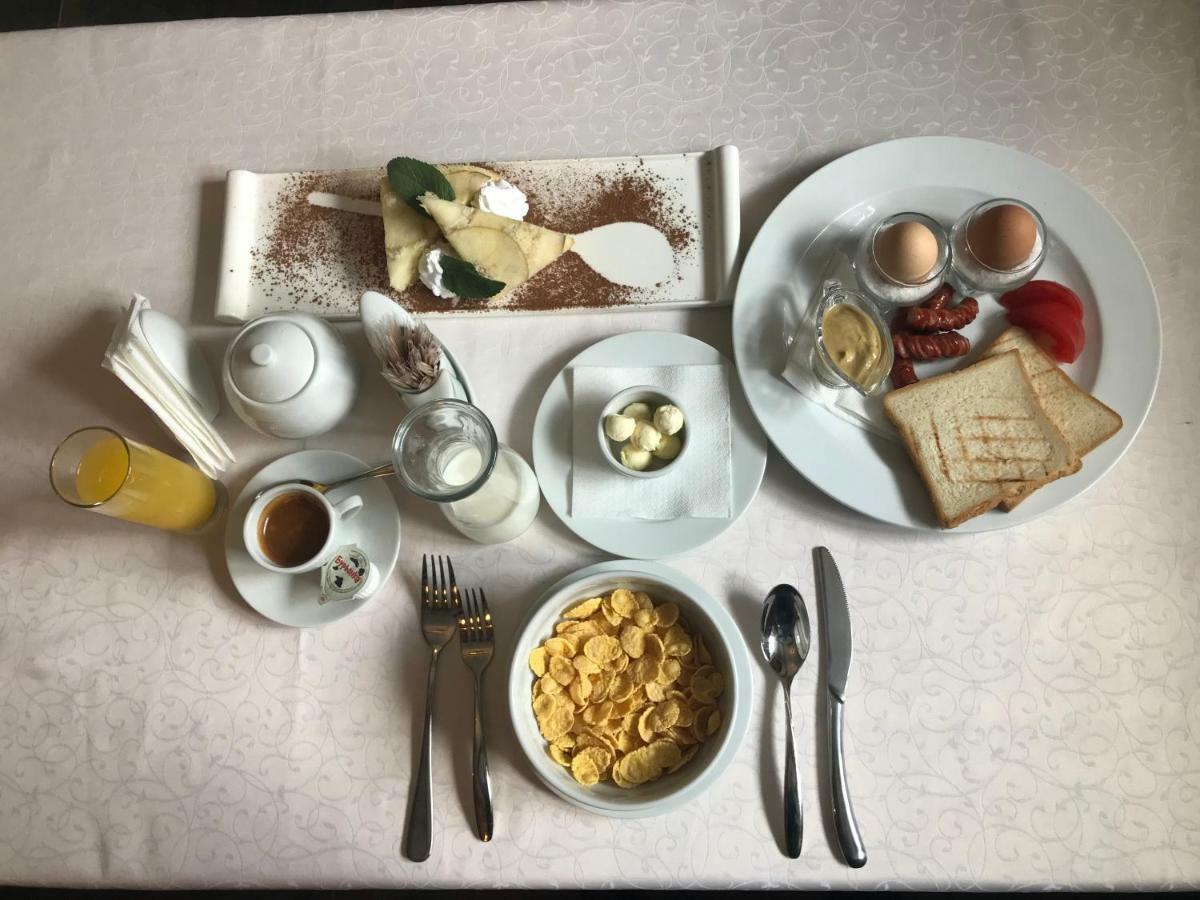 Centralnyi Hotel 폴타바 외부 사진
